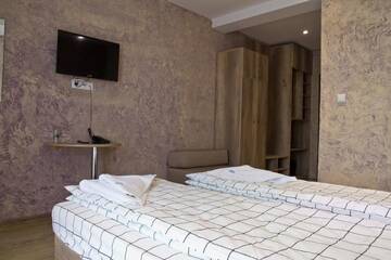 Фото номера Одноместный номер &quot;Комфорт&quot; с балконом Отель Hotel Royal Bath г. Баня 5