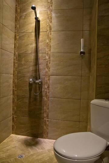 Фото номера Одноместный номер &quot;Комфорт&quot; с балконом Отель Hotel Royal Bath г. Баня 11