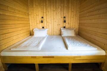 Фото номера Семейный номер Отель Villa Victoria Thermal Spa г. Баня 6