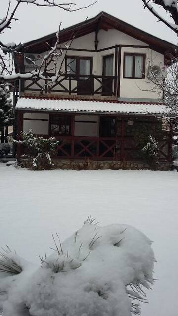 Фото номера Таунхаус с 3 спальнями Дома для отпуска Guest House Gradina г. Баня 77
