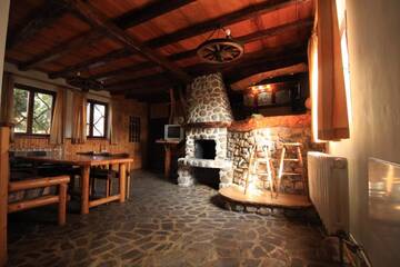 Фотографии Дома для отпуска Guest House Gradina г. Баня (Болгария) №4 Фото Дома для отпуска Guest House Gradina г. Баня 4