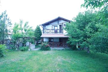 Фото номера Таунхаус с 3 спальнями Дома для отпуска Guest House Gradina г. Баня 111
