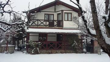 Фото номера Таунхаус с 3 спальнями Дома для отпуска Guest House Gradina г. Баня 85