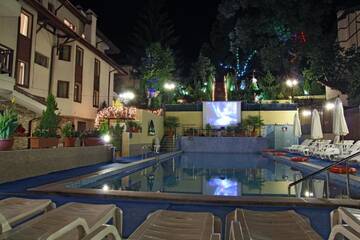 Фотографии Апарт-отели Aquilon Residence&SPA г. Баня (Болгария) №3 Фото Апарт-отели Aquilon Residence&SPA г. Баня 3